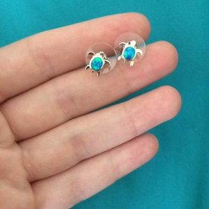 Sea turtle earrings FREE IF INCLUDED IN BUNDLE!!